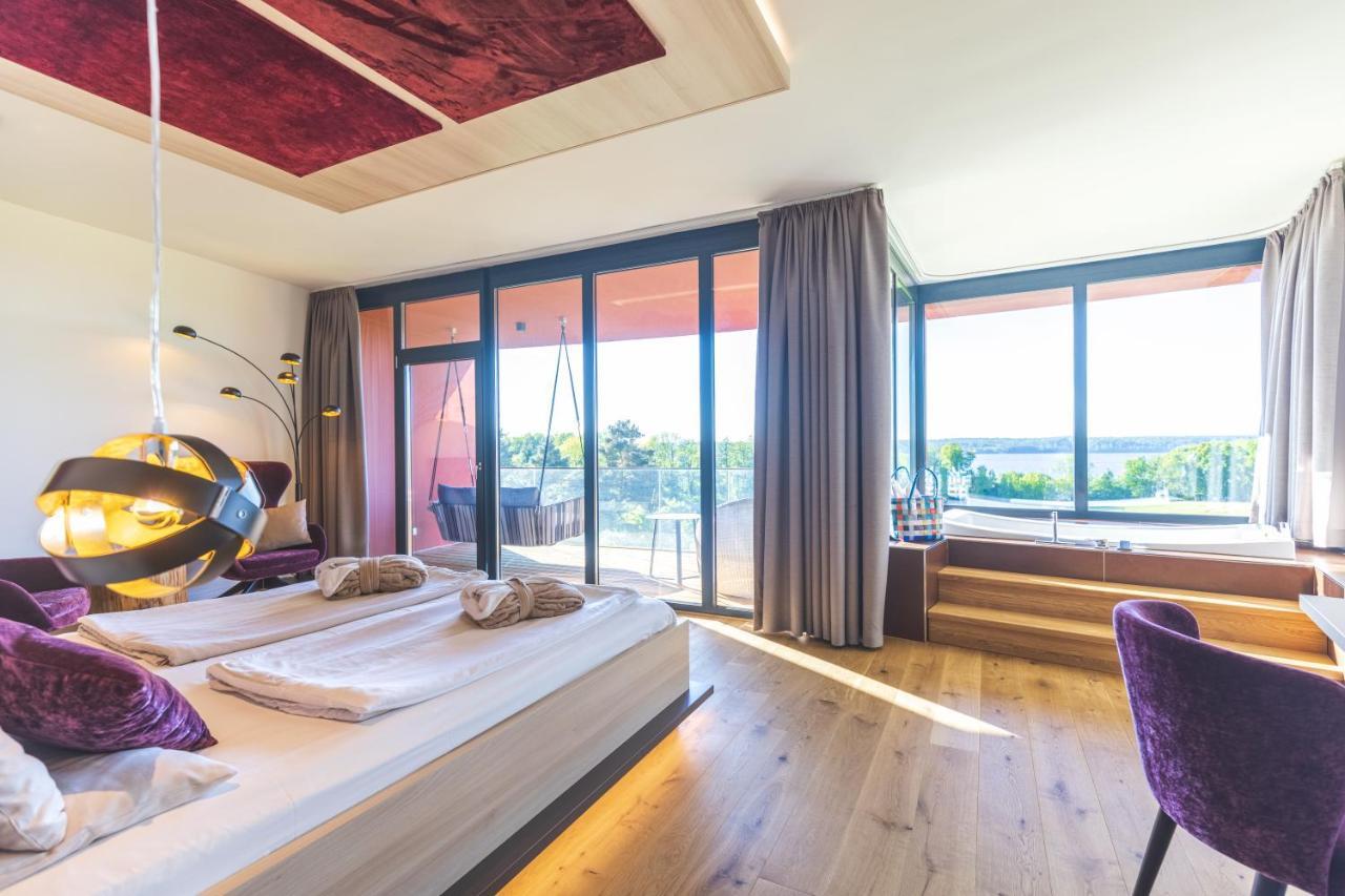 Bornmuehle Hotel Gross Nemerow Bagian luar foto