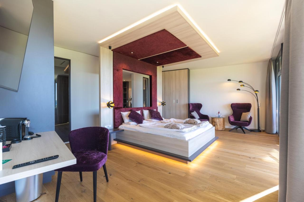 Bornmuehle Hotel Gross Nemerow Bagian luar foto