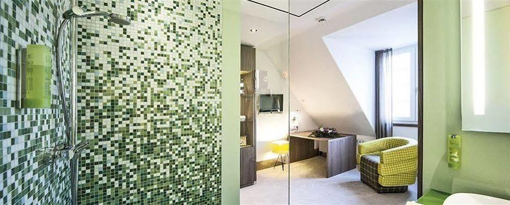 Bornmuehle Hotel Gross Nemerow Bagian luar foto