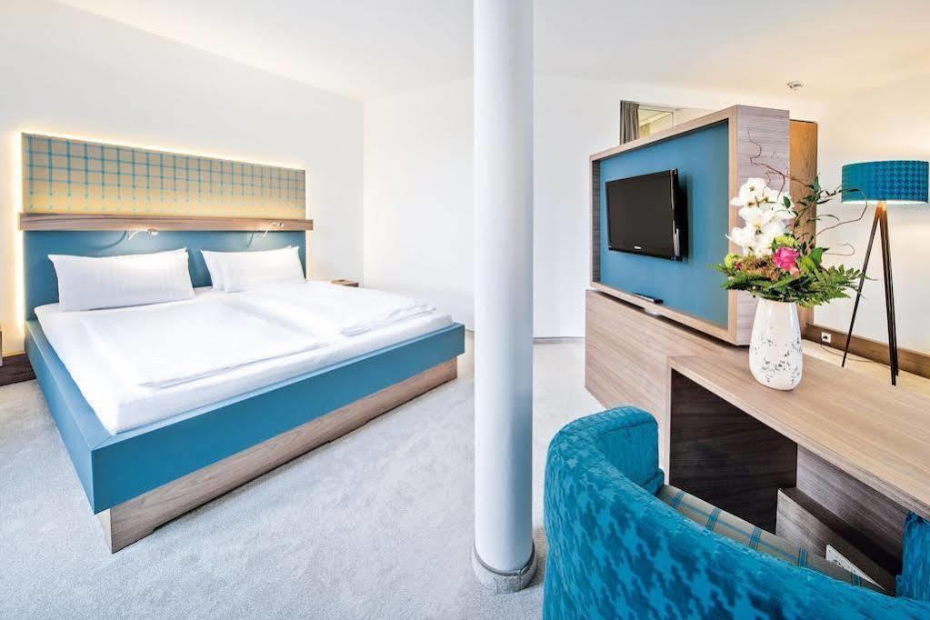Bornmuehle Hotel Gross Nemerow Bagian luar foto
