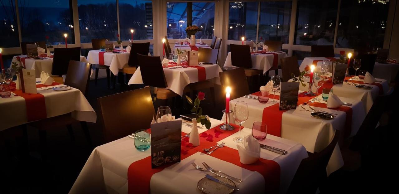 Bornmuehle Hotel Gross Nemerow Bagian luar foto